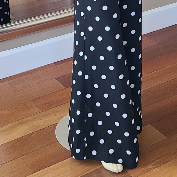 NAKED WARDROBE - Picture 2 of 9